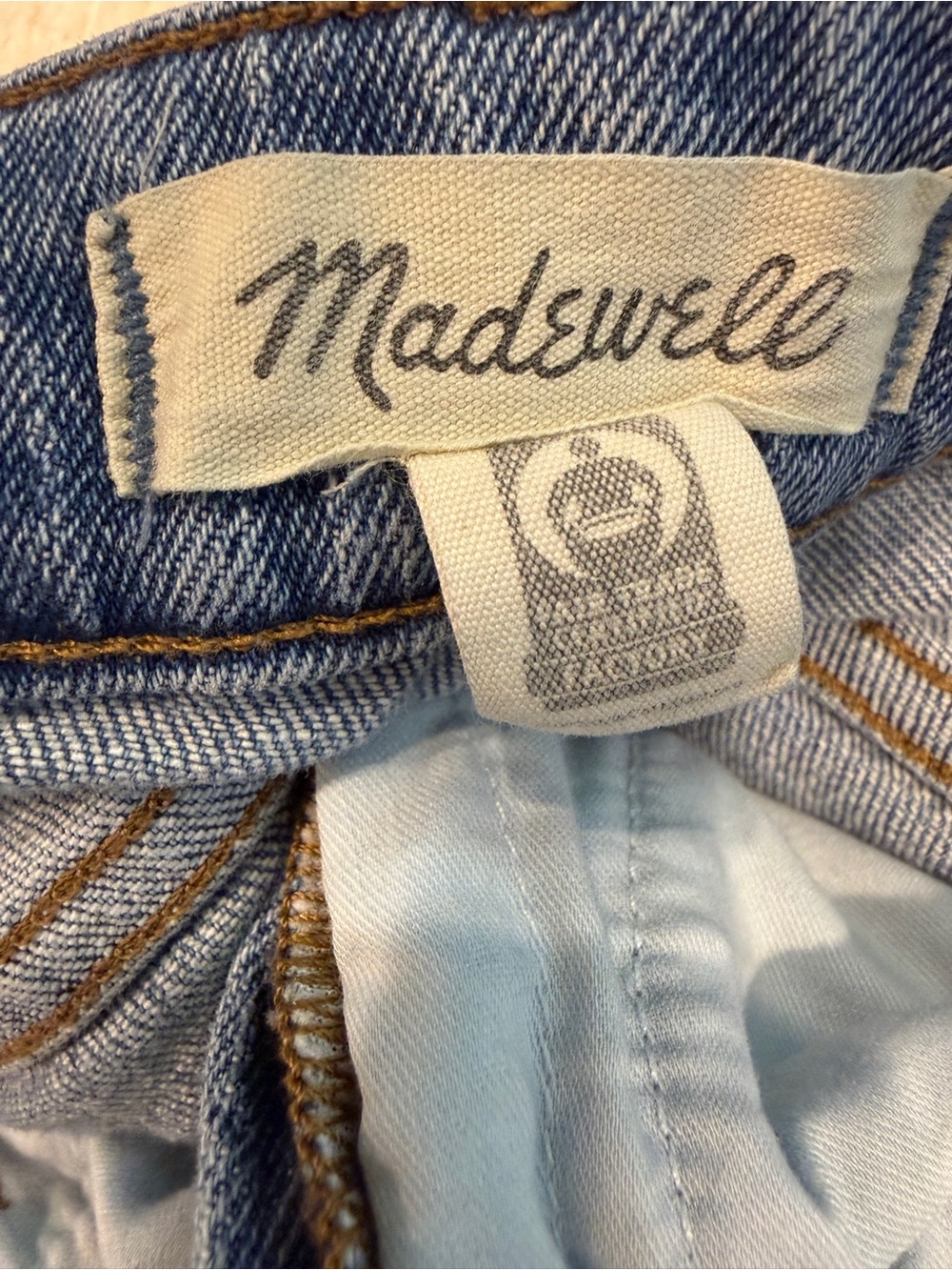 Madewell Curvy 90s Straight Jeans Size 30 High Rise Light Wash Denim Vintage Fit - Picture 13 of 13